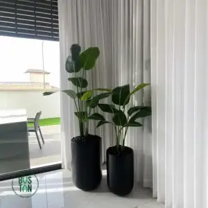 סט זוג עצי גן עדן מלאכותיים בגובה 1.2 ו־1.8 מטר, מגיעים בכדי הוואי שחורים