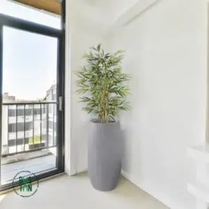 עץ במבוק מלאכותי בגובה 1.2 מטר בכד אתונה